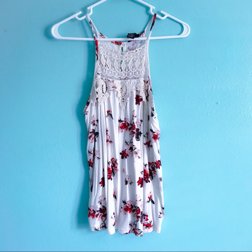 Crochet flowey tank top!